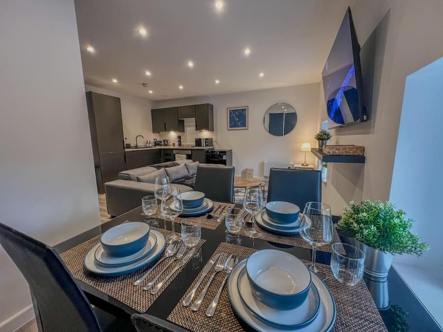 ליברפול Orange Rentals-High Spec, Midnight Suite, Sleeps 4-Pets Welcome! מראה חיצוני תמונה